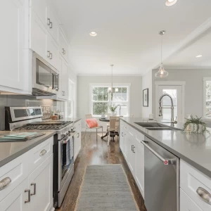 BEAUTIFUL WHITE SHAKER CABINETS FOR YOUR KITCHEN OR BATHROOM BEAUTIFUL WHITE SHAKER CABINETS FOR YOUR KITCHEN OR BATHROOM