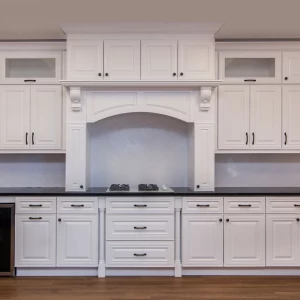 CHOOSE CLASSIC WHITE CABINETS FOR A TIMELESS LOOK CHOOSE CLASSIC WHITE CABINETS FOR A TIMELESS LOOK