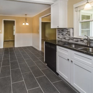 BEAUTIFUL WHITE SHAKER CABINETS FOR YOUR KITCHEN OR BATHROOM BEAUTIFUL WHITE SHAKER CABINETS FOR YOUR KITCHEN OR BATHROOM