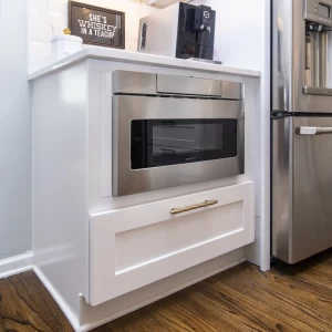BEAUTIFUL WHITE SHAKER CABINETS FOR YOUR KITCHEN OR BATHROOM BEAUTIFUL WHITE SHAKER CABINETS FOR YOUR KITCHEN OR BATHROOM